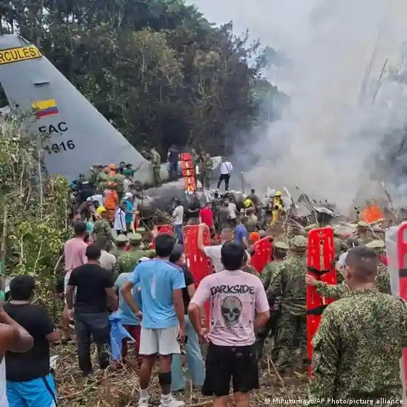 Confirman 66 muertes en accidente de avión en Colombia 