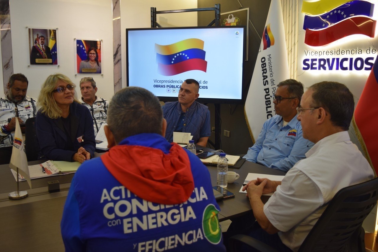 VSOPS debate Plan de Atención Integral de los Servicios Públicos en centros de salud