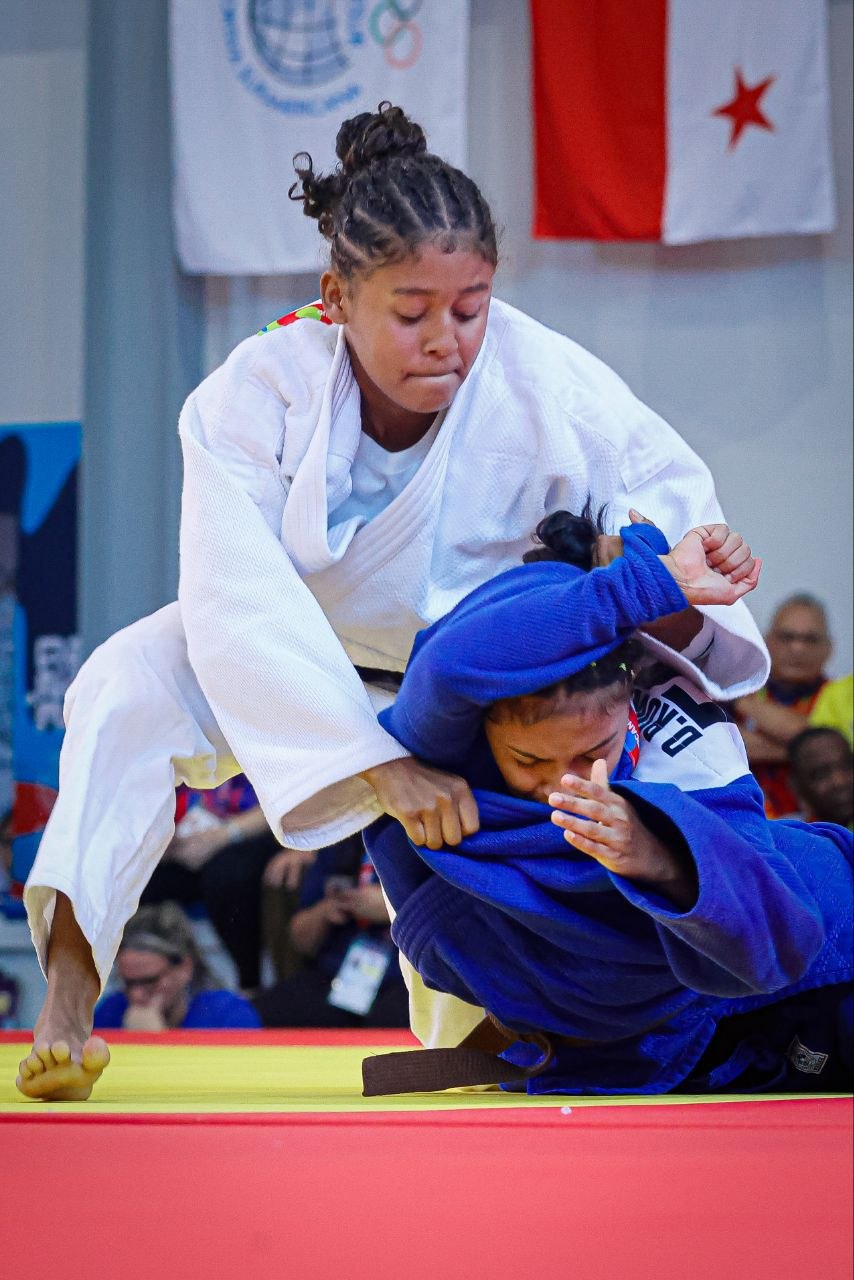 Rosalvick Aguilar primer oro en Suramericanos