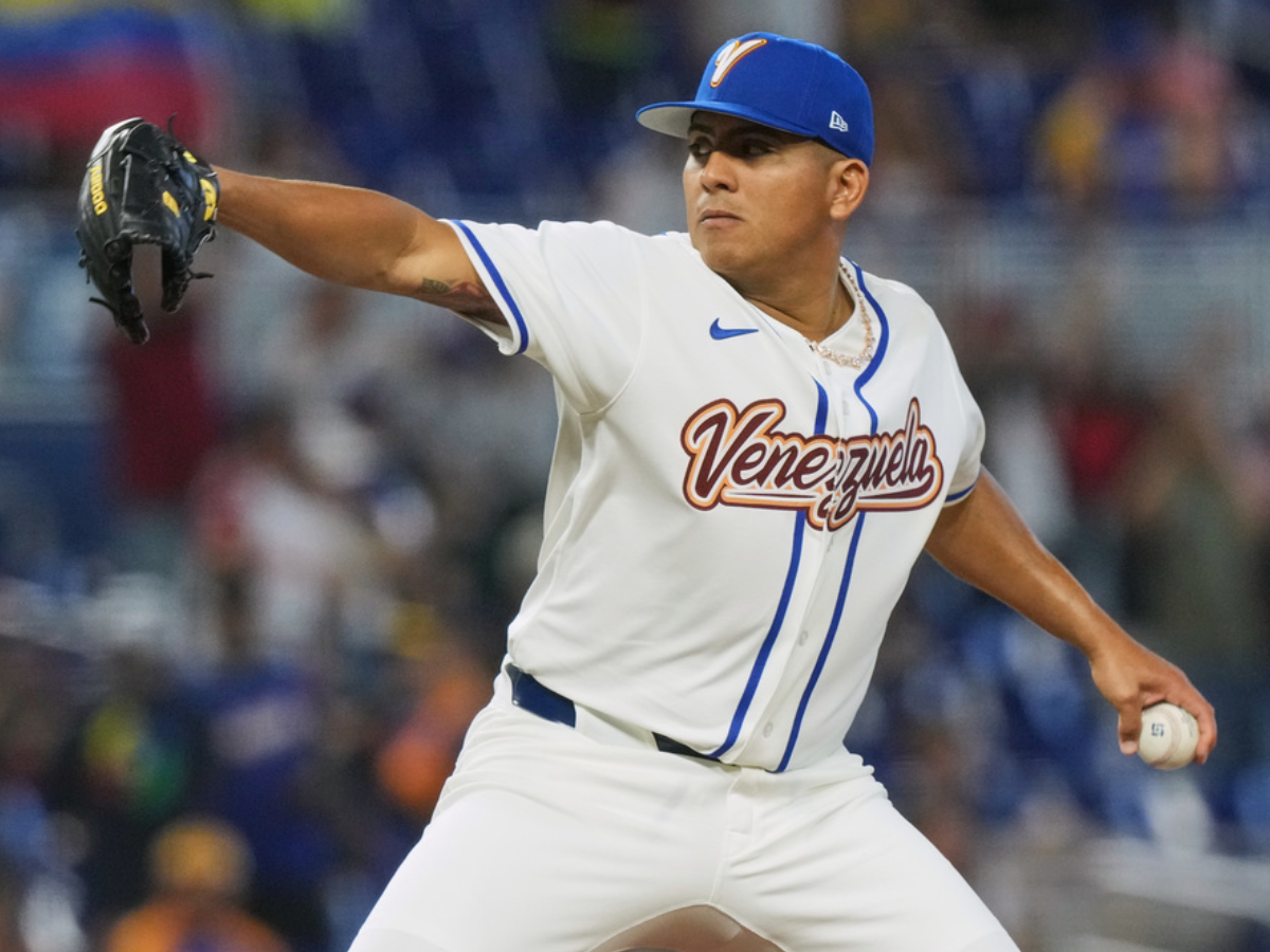 Ranger Suárez será abridor en Japón 